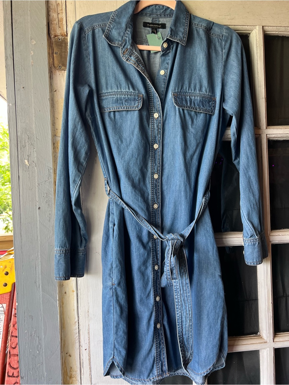 Banana Republic Denim Shirt Dress in Medium Blue